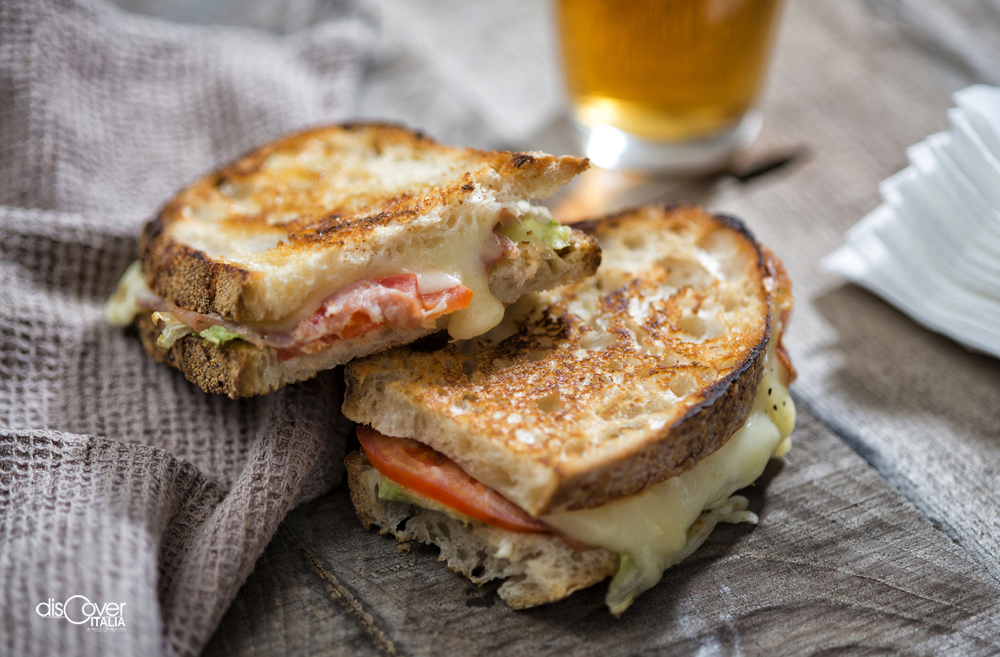 «Zingara», il panino della movida. La vera storia